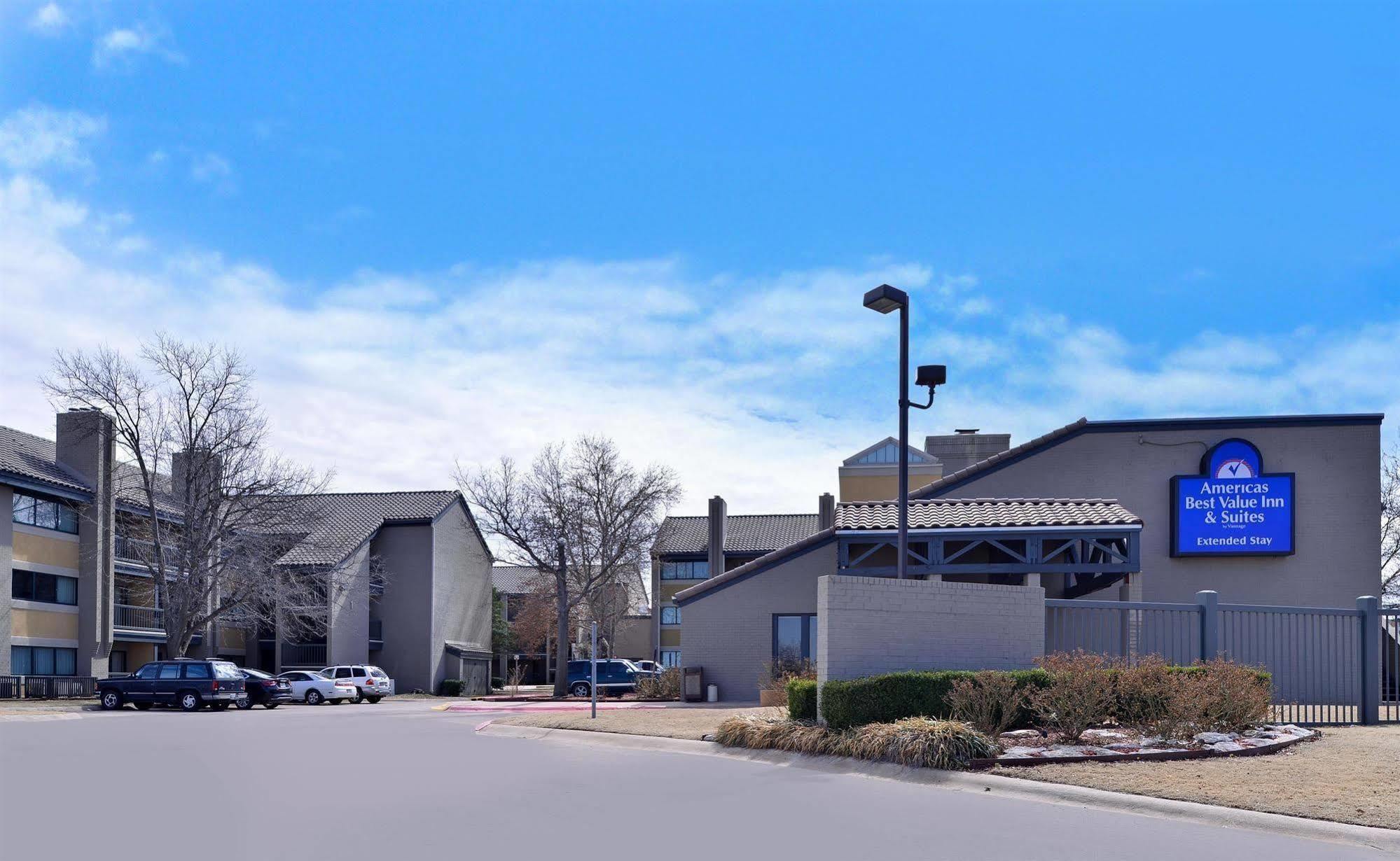 Americas Best Value Inn & Suites Extended Stay - Tulsa Exterior photo